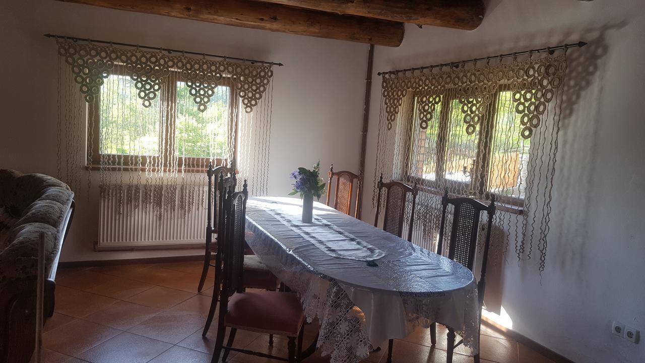 Hotel Casa Din Piatra à Poiana  Extérieur photo