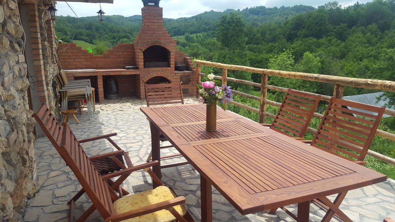 Hotel Casa Din Piatra à Poiana  Extérieur photo