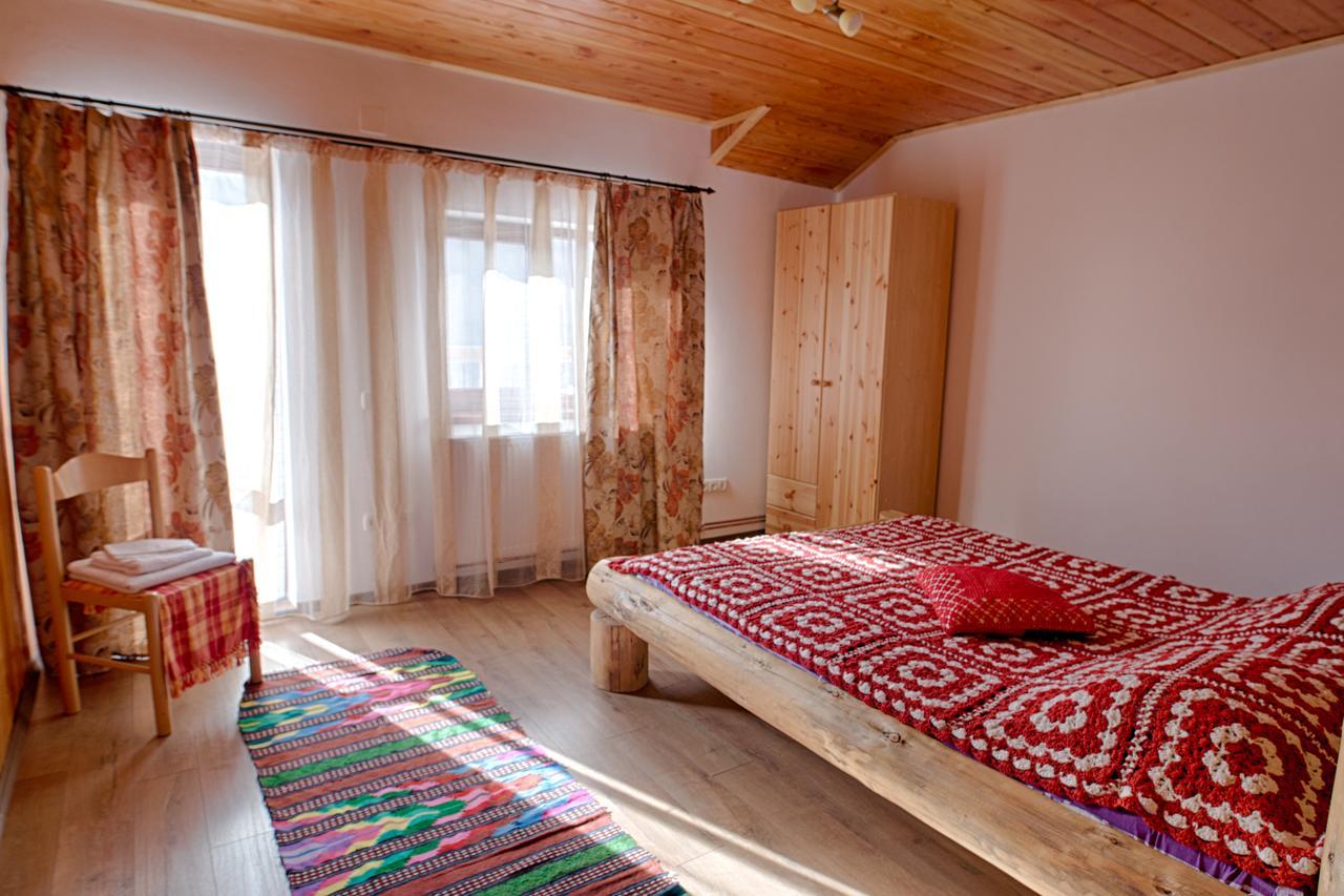 Hotel Casa Din Piatra à Poiana  Extérieur photo