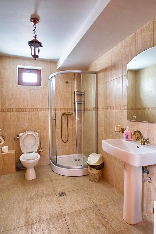 Hotel Casa Din Piatra à Poiana  Extérieur photo